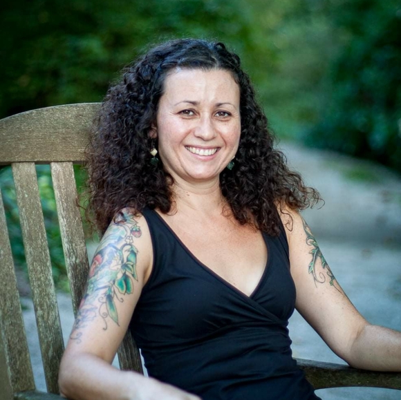 Meet your Posher, Anne - Picture 1 of 1